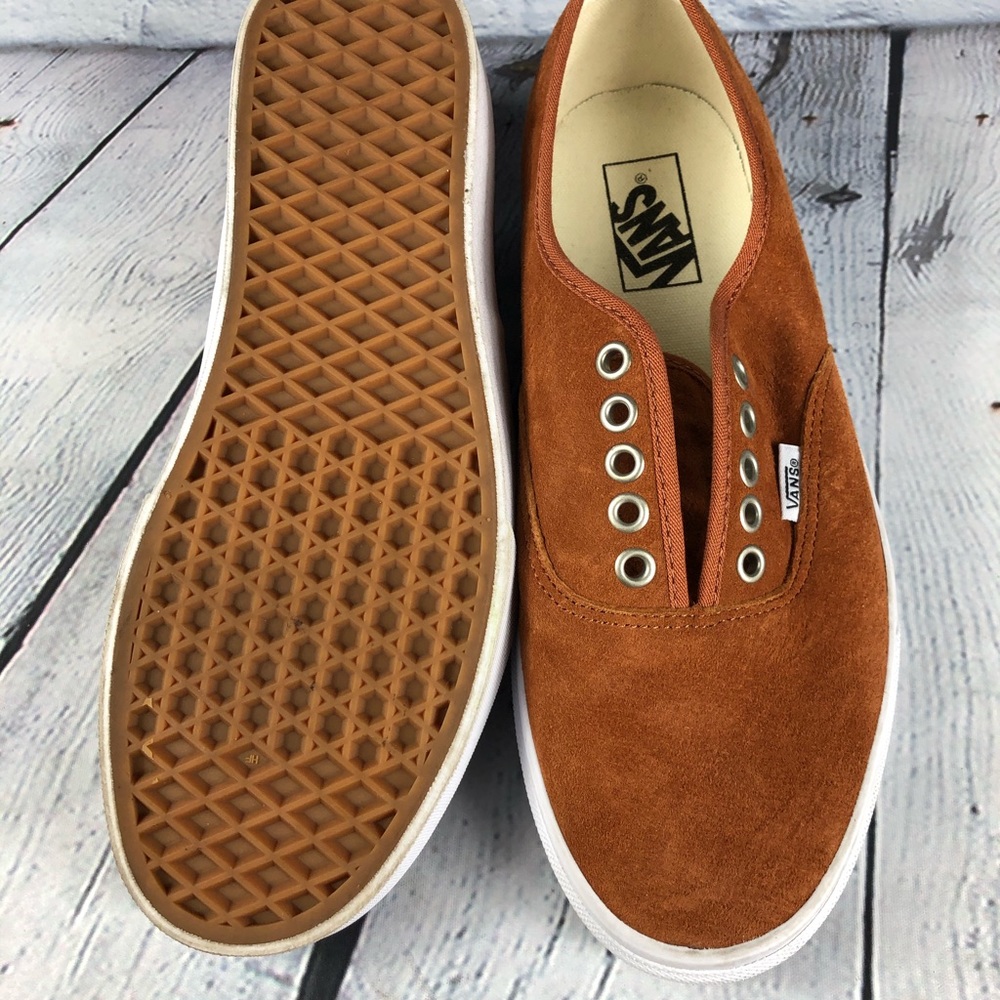 Vans - Picture 3 of 8